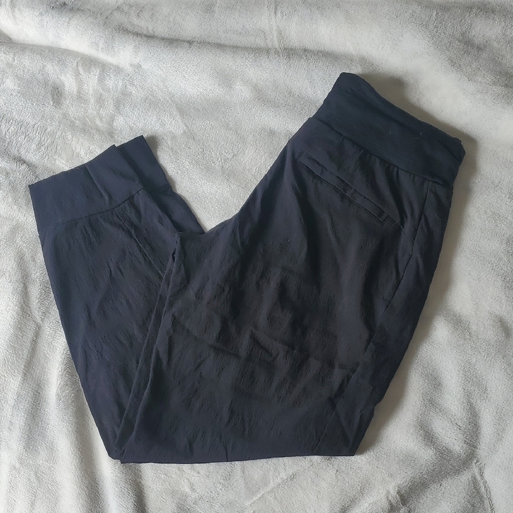 Athleta Black Trekkie Jogger